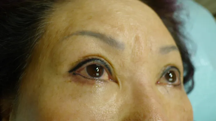 Eyebrow and eyeliner work, photo 7