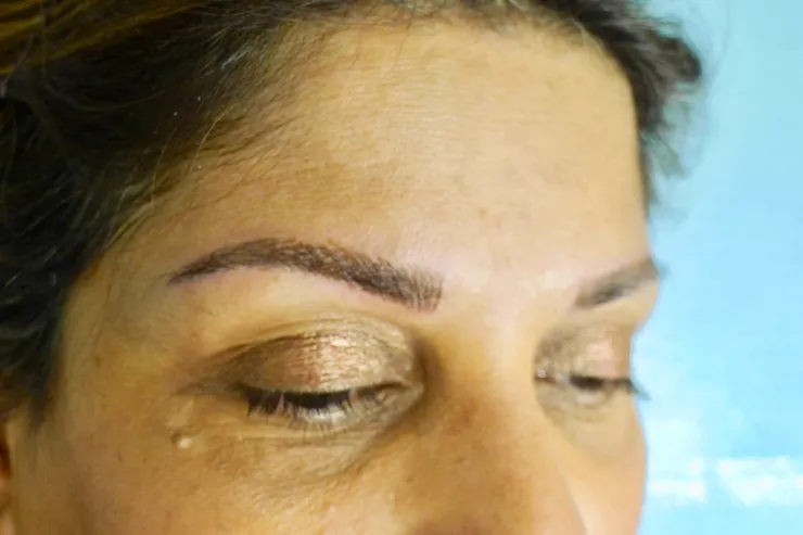Eyebrow and eyeliner work, photo 9